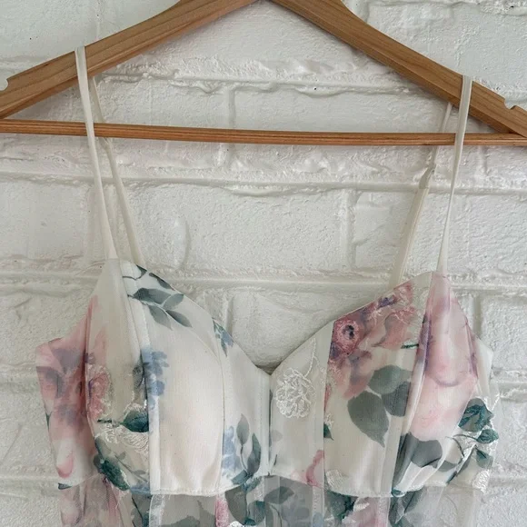 Windsor Floral White and Pink Dress - Picture 9 of 14